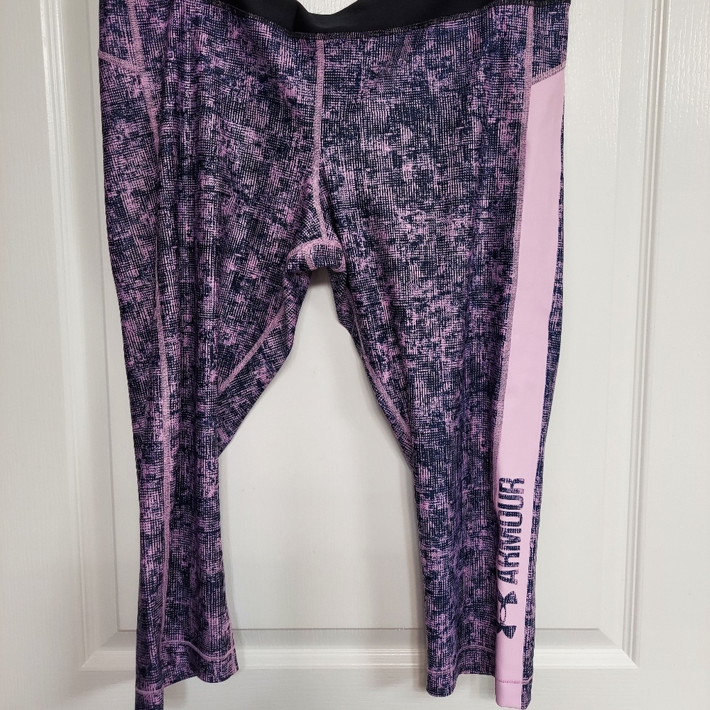 Under Armour leggings; XXL
